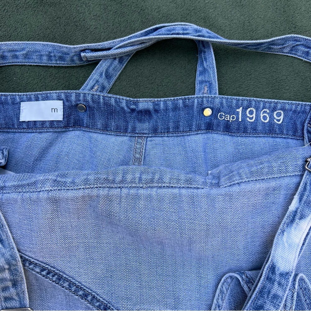 V-Neck Denim Overalls - Picture 5 of 10